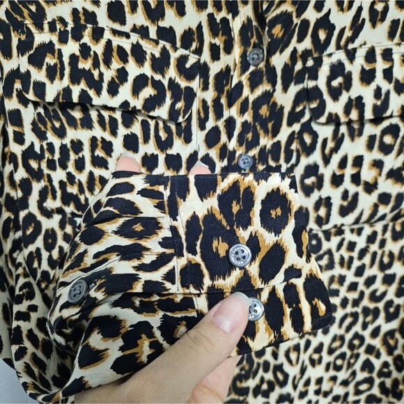 Equipment Femme Mob Wife Leopard Printed Button Down Blouse 100% Silk Size XS - Picture 10 of 15